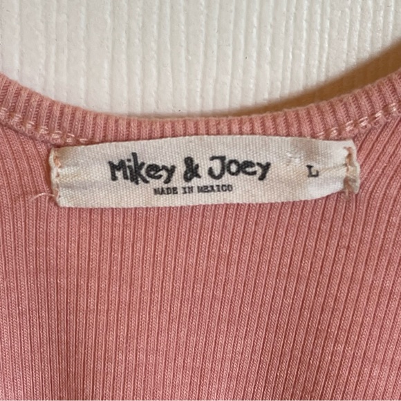 Mikey & Joey Pink Ribbed Body Suit - Picture 3 of 3